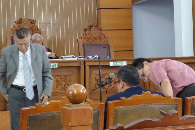 Tim pengacara Ketua DPR RI Setya Novanto menghadirkan tiga ahli dalam sidang praperadilan di Pengadilan Negeri Jakarta Selatan, Selasa (26/9/2017).