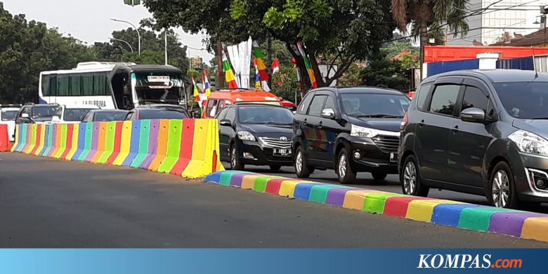 Separator Jalan Warna-Warni Kembali Jadi Hitam Putih, Mengapa?