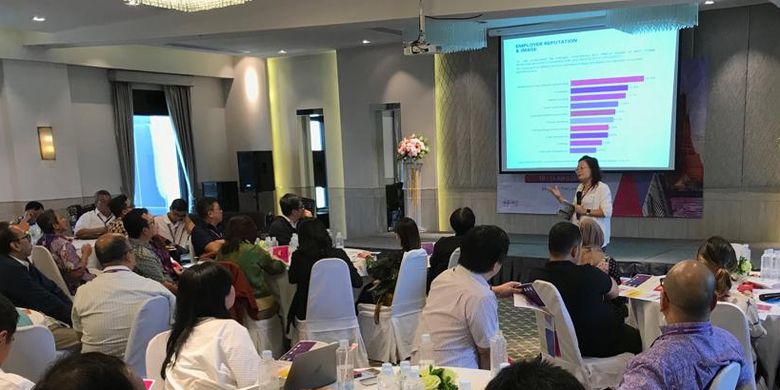 Vice Rector Global Employability and Entrepreneurship Binus University, Meyliana dalam acara Binus Internship Partnership Program (BIPP) di Medtwon Hotel, Bangkok, Thailand, Sabtu (13/4/2019). 
