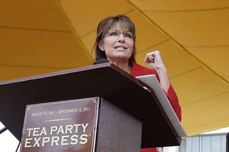 Mantan calon wakil presiden AS dan Gubernur Alaska Sarah Palin, berbicara di Tea Party Express Rally di Manchester, 5 September 2011.