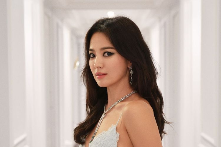 Aktris Korea Song Hye Kyo.