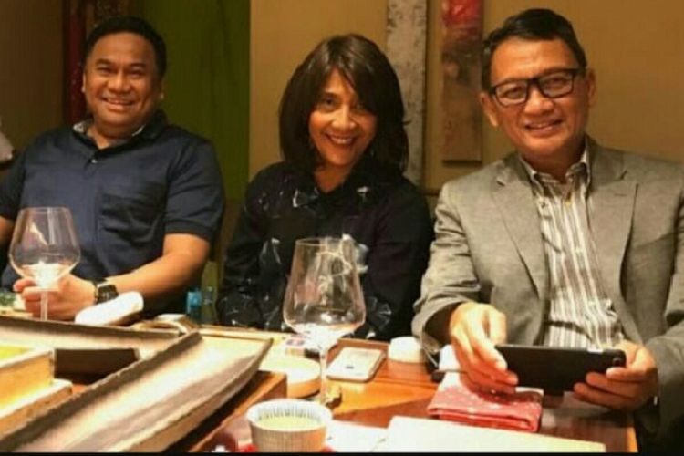 Gaya rambut Menteri Kelautan dan perikanan Susi Pudjiastuti yang dipuji netizen