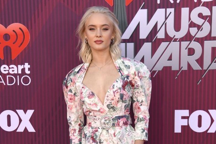 Penyanyi asal Swedia Zara Larsson menghadiri iHeartRadio Music Awards 2019 di Microsoft Theater, Los Angeles, California, pada 14 Maret 2019.