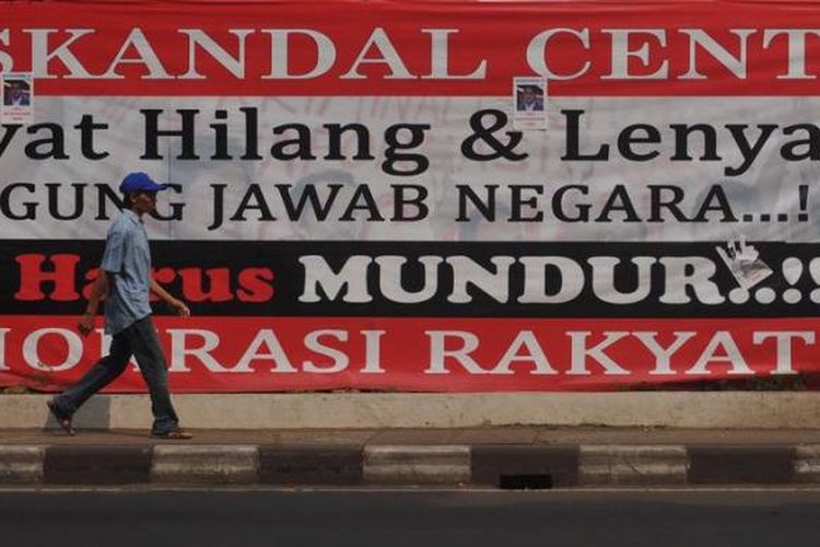 BREAKING NEWS!!!   KPK Tegaskan Penanganan Kasus Bank Century Terus Berjalan. Baper SBY Ngga Laku