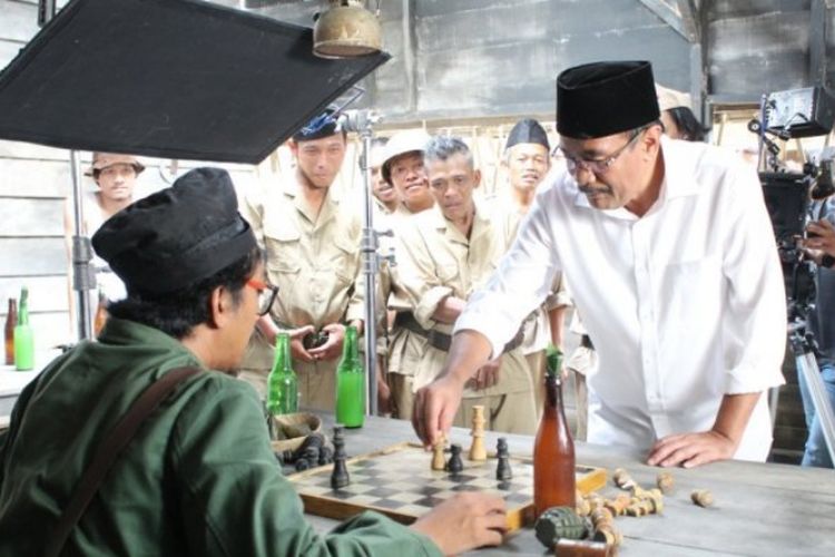 Calon Gubernur Sumatera Utara Djarot Saiful Hidayat turut hadir untuk membuka kegiatan shooting Nagabobar Reborn di Kawasan Setiabudi, Medan, Sumatera Utara, Rabu (23/5/2018) lalu.