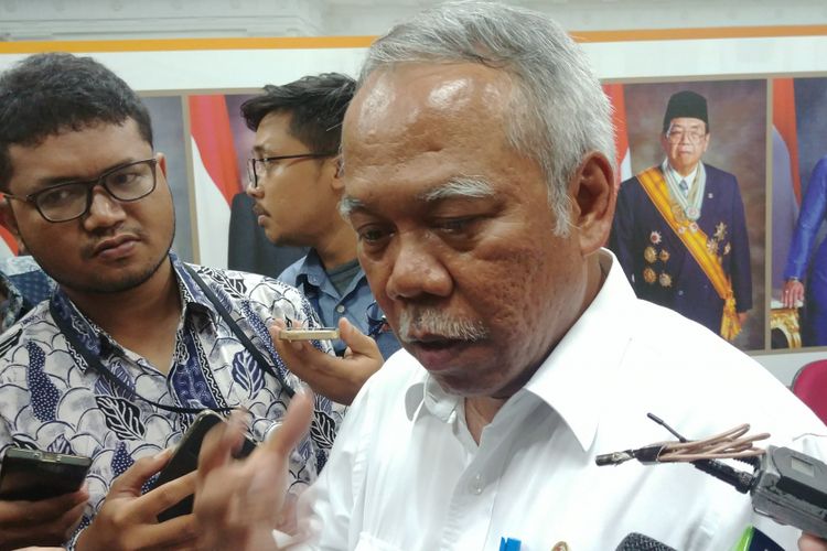 Menteri Pekerjaan Umum dan Perumahan Rakyat Basuki Hadimulyono di Jakarta, Selasa (20/2/2018).