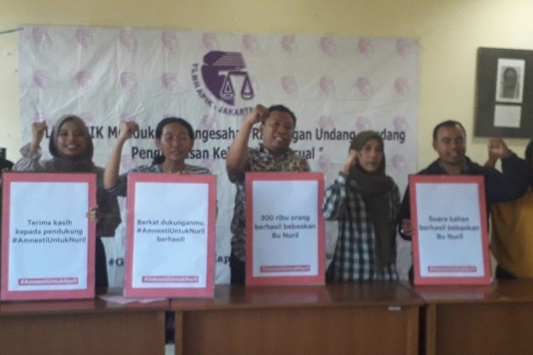 Konferensi pers mendorong pengesahan RUU PKS di Kantor LBH APIK, Jakarta Timur, Jumat (26/7/2019).