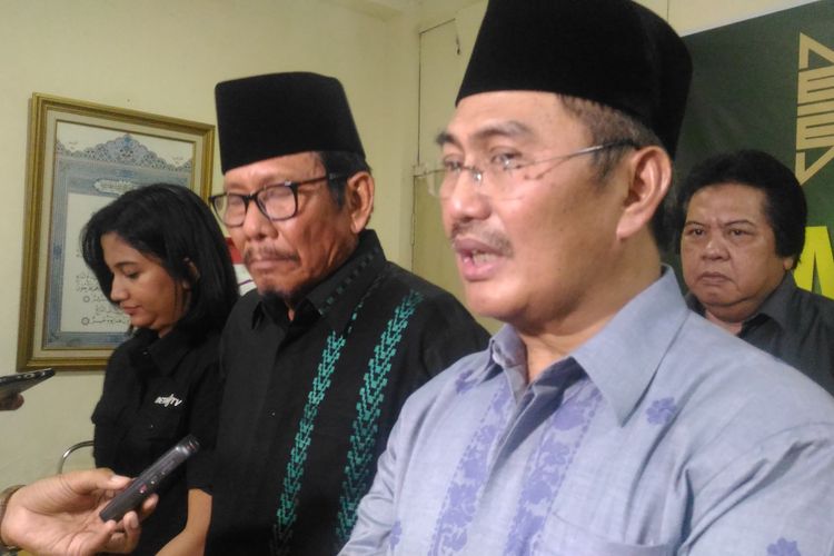 Ketua Ikatan Cendekiawan Muslim se-Indonesia (ICMI), Jimly Asshddiqie, di kantor ICMI, Jakarta Selatan, Senin (22/4/2019). 