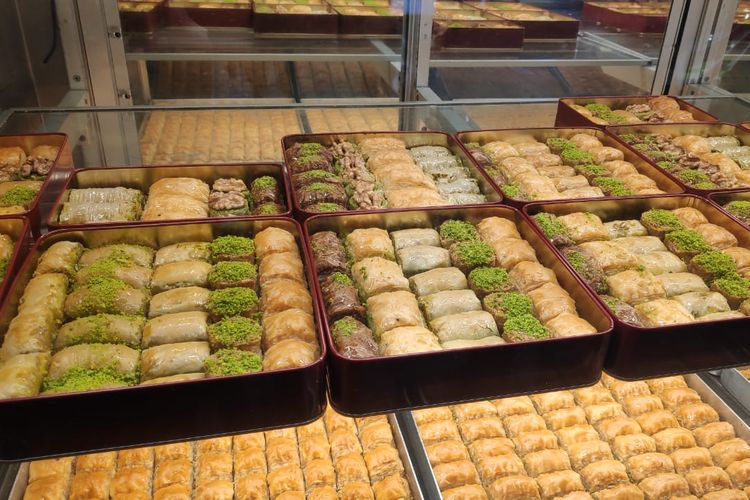 3 Makanan Manis Khas Turki untuk "Ngopi" Sore