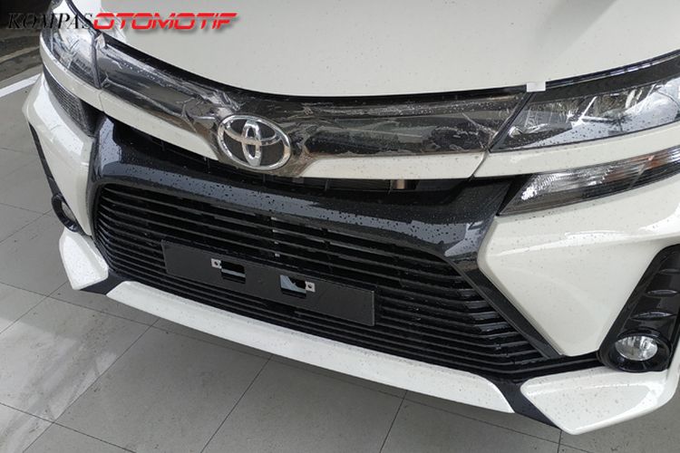 Tampilan baru Toyota Avanza Veloz 1.5L terlihat lebih mewah dengan konsep double layer layaknya Toyota Voxy.