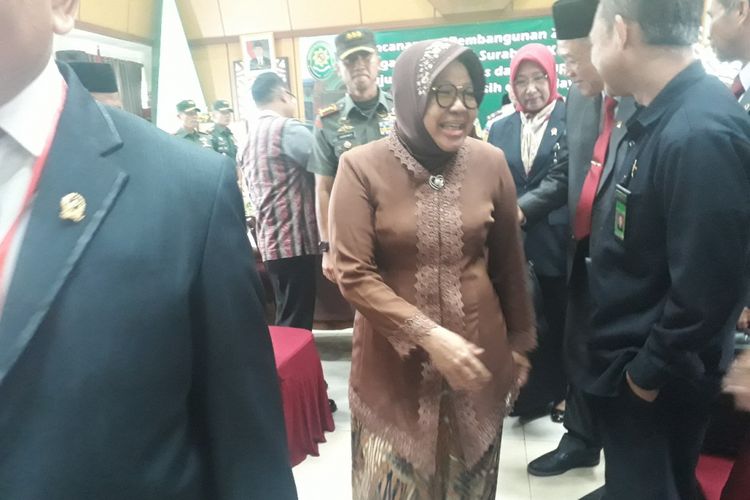 Wali Kota Risma menghadiri acara pencanangan zona integritas di Pengadilan Negeri Surabaya, Rabu (6/3/2019)