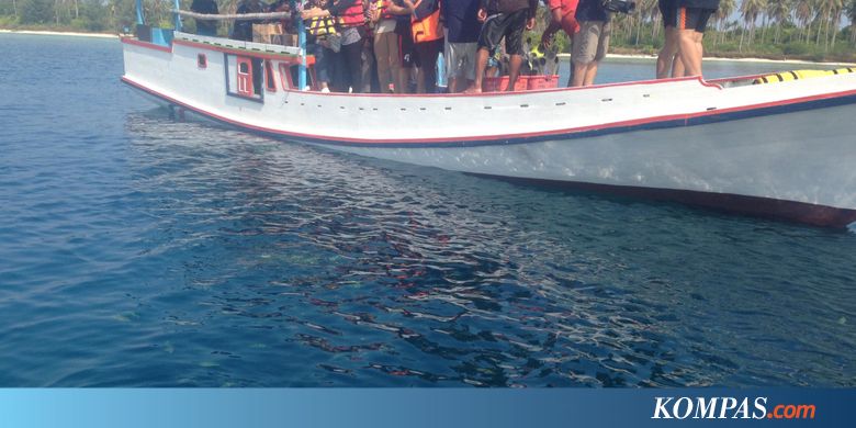 Alasan Wisatawan yang Terjebak di Karimunjawa Tak Pulang Gunakan Pesawat