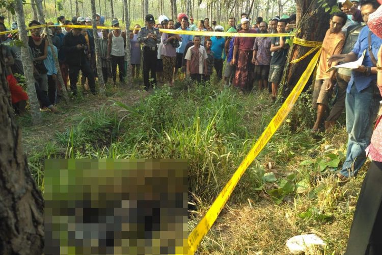 Masyarakat dihebohkan dengan penemuan sesosok mayat tanpa identitas di kawasan hutan wilayah Desa Sendang Wates, Kecamatan Kunduran, Kabupaten Blora, Jawa Tengah, Rabu (1/8/2018) pagi.? 