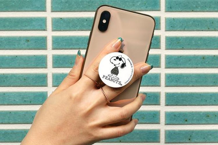 Pop Sockets -Joe Cool- (2.400 yen) juga tersedia!