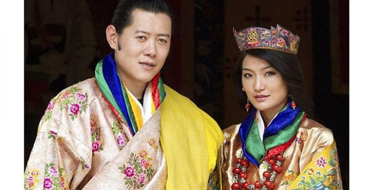 Raja Jigme Khesar Namgyel Wangchuck  dan Ratu Jetsu Pema dari  Bhutan.