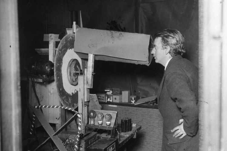 John Logie Baird dan alatnya