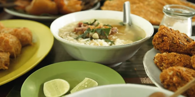 Hidangan Soto yabg diyanpilkan di Youtube Presiden Joko Widodo.