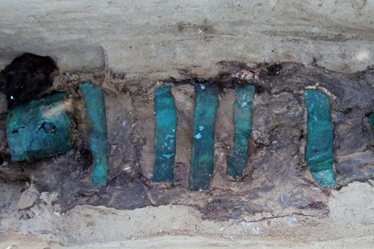 Kedua mumi yang ditemukan di situs arkeologi Zeleny Yar