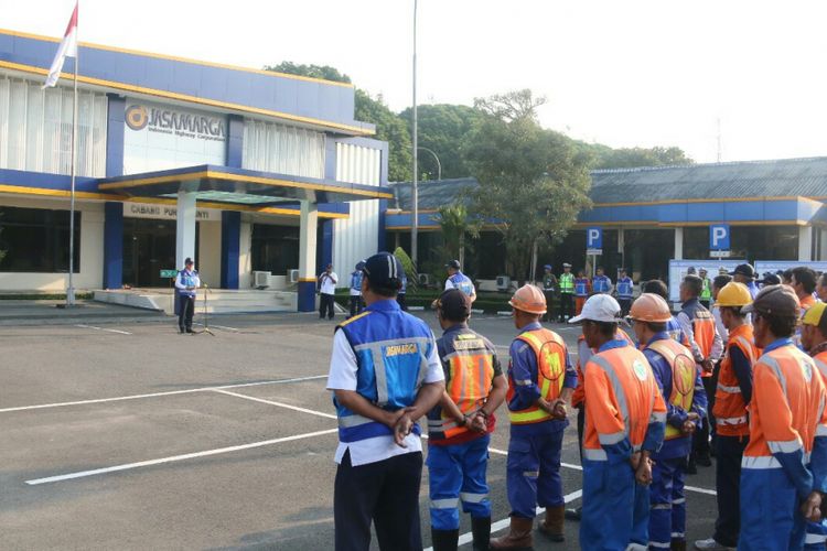 PT Jasa Marga (Persero) Tbk Cabang Purbaleunyi tengah melaksanakan gelar pasukan kesiapan arus mudik dan balik Idul Fitri 1439 H pada Kamis (31/5/2018)