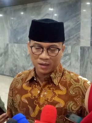 Wakil Ketua Badan Pemenangan Nasional (BPN), Yandri Susanto di Gedung DPR RI, Jakarta, Senin (18/3/2019). 
