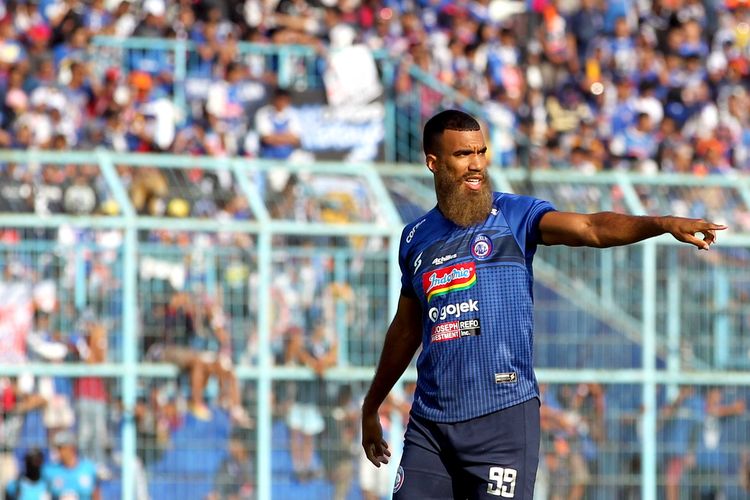 Sylvano Comvalius, mantan pemain Bali United yang pada Liga 1 2019 bergabung dengan Arema FC.