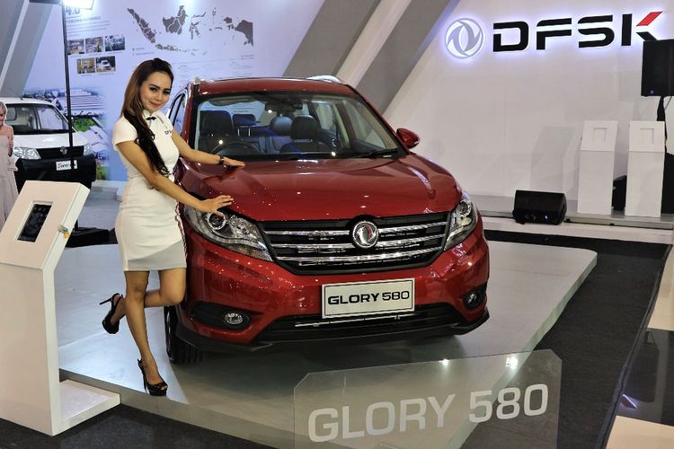 DFSK ikut meriahkan pameran otomotif GIIAS Surabaya 2019