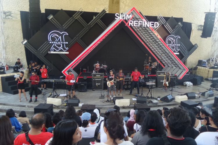 Slim Refined Stage, salah satu panggung perhelatan musik Soundrenaline 2017 di Garuda Wisnu Kencana (GWK), Kabupaten Badung, Bali, Sabtu (9/9/2017).