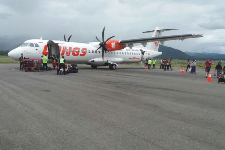 Pesawat Wings Air yang dipakai untuk penerbangan rute Jambi-Kerinci, Kamis (12/10/2017).