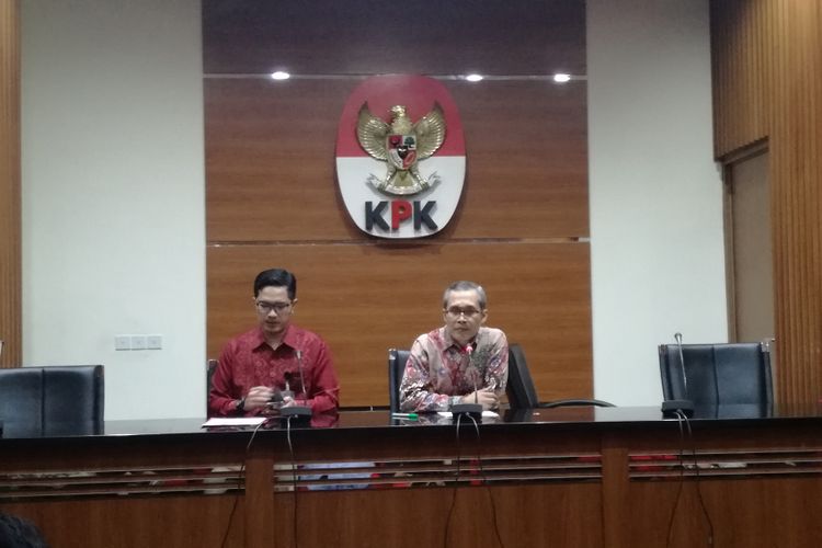 Juru Bicara KPK Febri Diansyah dan Wakil Ketua KPK Alexander Marwata