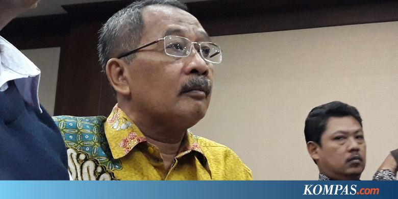 Ketua Pengadilan Tinggi Manado Didakwa Terima Suap 120.000 Dollar Singapura