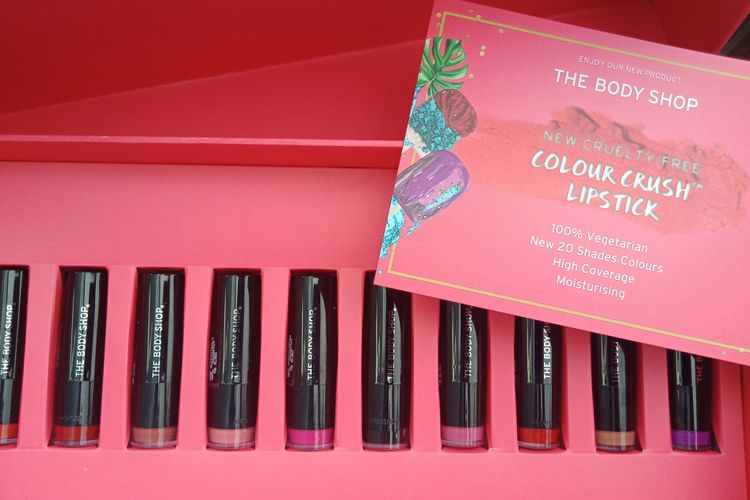 Koleksi lipstick terbaru The Body Shop: New Color Crush Lipstick yang diluncurkan di Jakarta pada Rabu (3/10/2018).