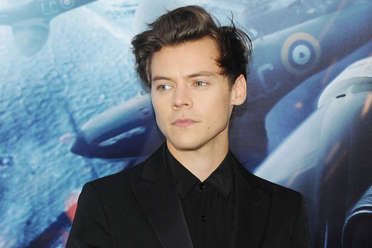 Harry Styles, mantan personel boyband One Direction.