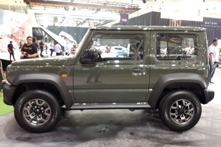 Penampakan Suzuki Jimny Sierra di ICE BSD, Tangerang Selatan, Rabu (1/8/2018) atau sehari menjelang dibukanya Gaikindo Indonesia International Auto Show (GIIAS) 2018.