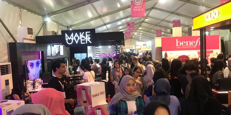 Jakarta X Beauty 2018 menghadirkan 60 brands kosmetik lokal dan internasional.