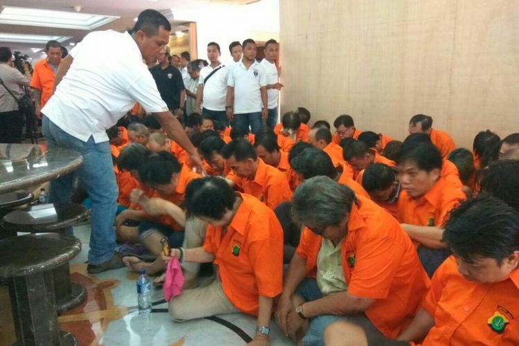 Sebanyak 85 pelaku perjudian diamankan di Mapolda Metro Jaya, Rabu (14/3/2018).