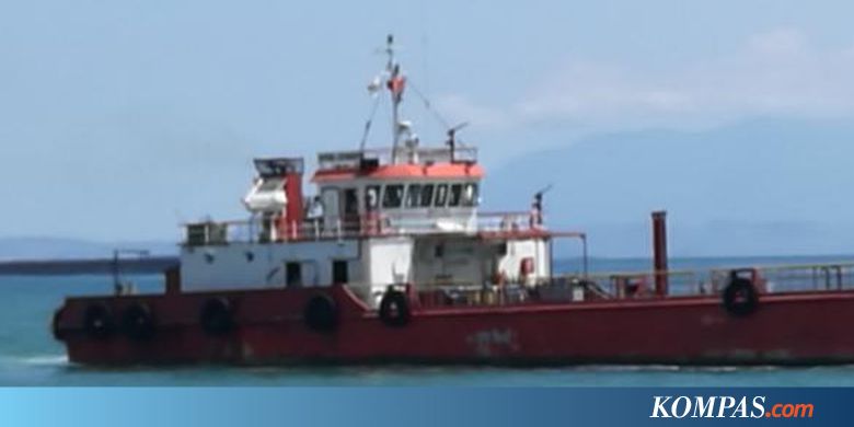 Kapal Tongkang Pengangkut Pasir Diduga Hanyut Menuju Pantura
