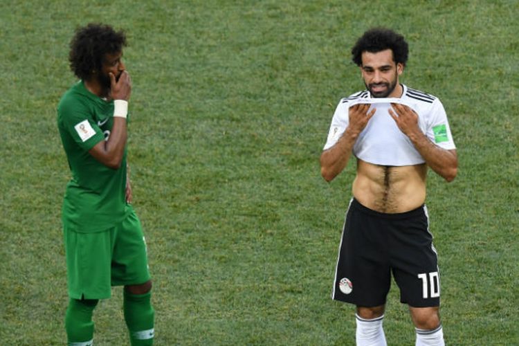 Penyerang Mesir, Mohamed Salah, dalam laga penyisihan grup Piala Dunia 2018 kontra Arab Saudi di Volgograd Arena, Senin (25/6/2018)