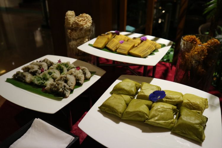 Kue basah khas Indonesia, yang menjadi hidangan penutup hidangan Nusantara.
