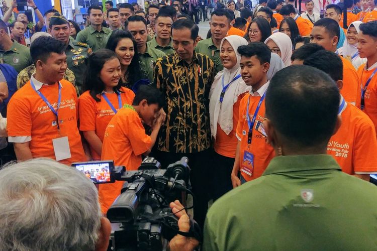 Presiden Jokowi saat membuka Indonesia Science Expo di ICE, BSD, Tangerang Selatan, Kamis (1/11/2018). 