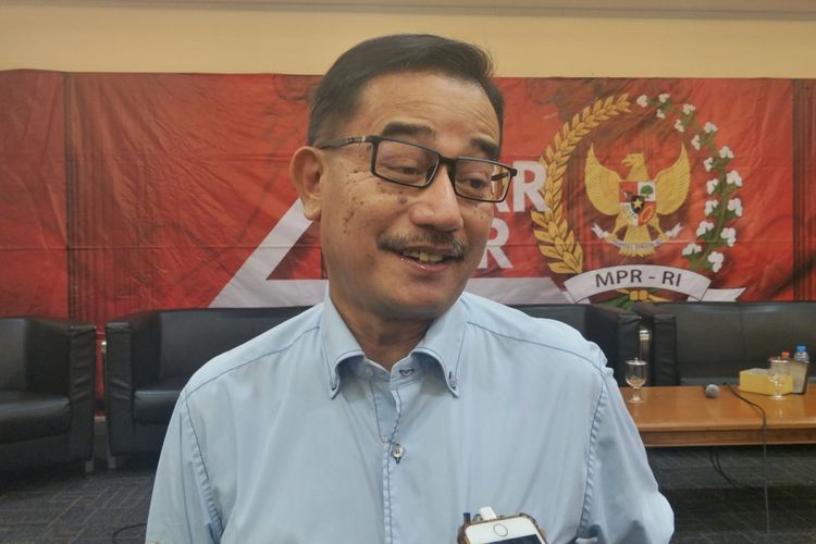 Direktur Relawan BPN Ferry Mursyidan Baldan saat ditemui di Kompleks Parlemen, Senayan, Jakarta, Jumat (22/2/2019).
