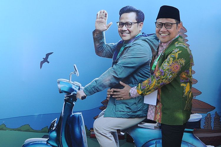 Ketua Umum Partai Kebangkitan Bangsa (PKB) Muhaimin Iskandar berfoto menjelang pembukaan Muktamar V PKB di Nusa Dua, Badung, Bali, Selasa (20/8/2019). Muktamar V PKB akan dibuka pada Selasa malam dan rencananya akan dihadiri oleh Presiden Joko Widodo.