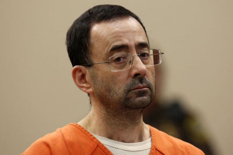 Mantan dokter tim senam Amerika Serikat, Larry Nassar, yang terbukti melakukan pelecehan seksual.