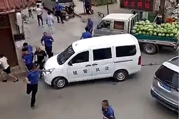 Lokais penikaman polisi di kota Lanzhou, China.