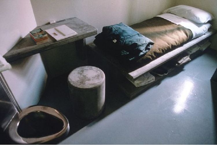 Beginilah kondisi sel di penjara superketat ADX Florence di Colorado, Amerika Serikat.