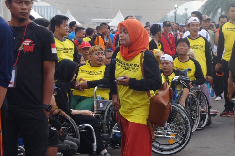 Sejumlah kaum difabel juga mengikuti kompetisi Bhayangkara Run di Lapangan Monas, Jakarta Pusat, Minggu (16/7/2017).