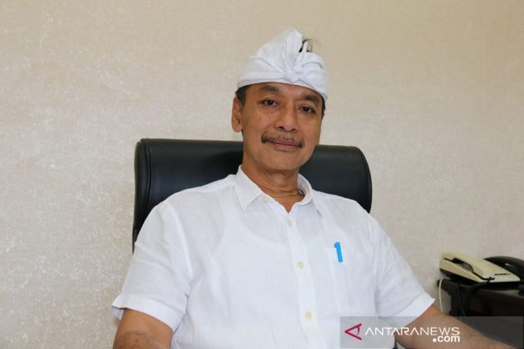 Kepala Biro Humas dan Protokol Setda Provinsi Bali Anak Agung Ngurah Oka Sutha Diana