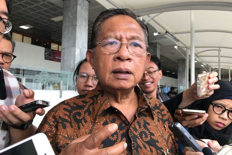 Menteri Koordinator Bidang Perekonomian Darmin Nasution