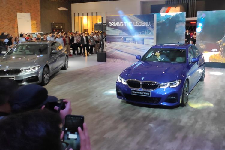 BMW resmi meluncurkan generasi terbaru Seri-3 di GIIAS 2019.S