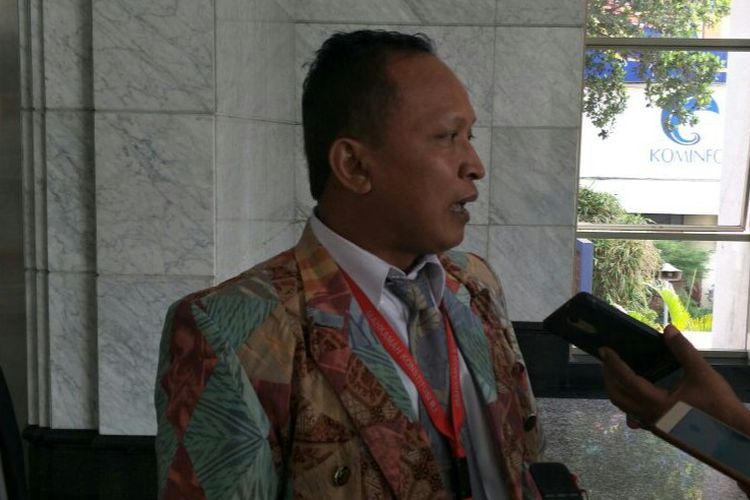 Ketua Partai Komite Pemerintahan Rakyat Independen (PKPRI).  Sri Sudarjo  di Gedung MK, Jakarta, Senin (6/8/2018)