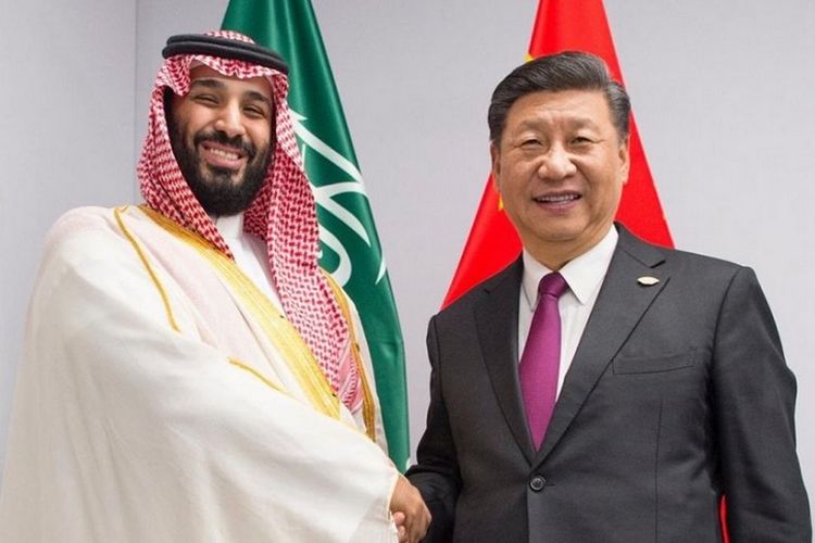 Pangeran Mohammed bin Salman dan Presiden Xi Jinping di KTT G-20 di Argentina.